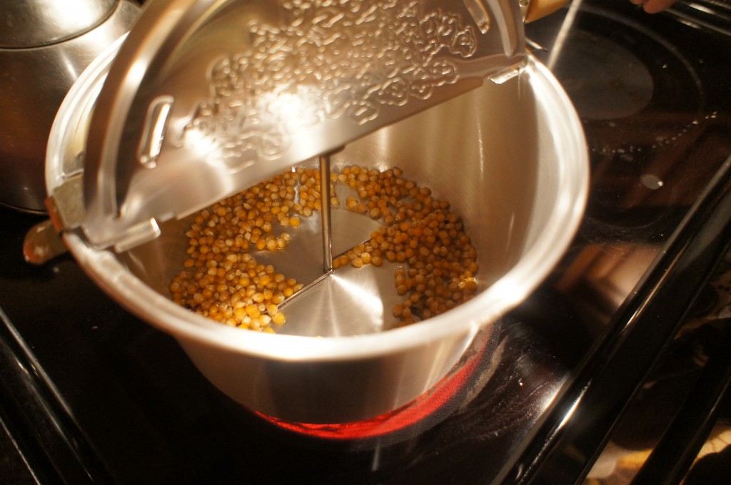 popcorn kernels in whirlipop
