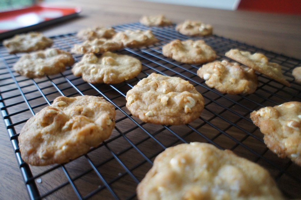 baked cookies