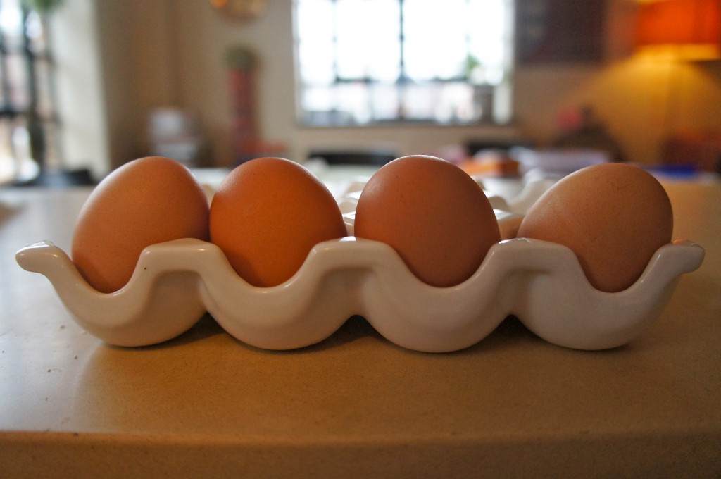 4 eggs